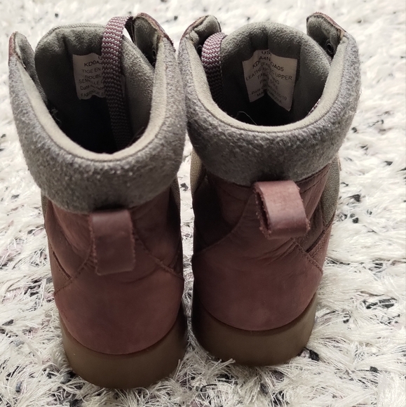 Kodiak Waterproof Leather Mid Hikers - Picture 5 of 10